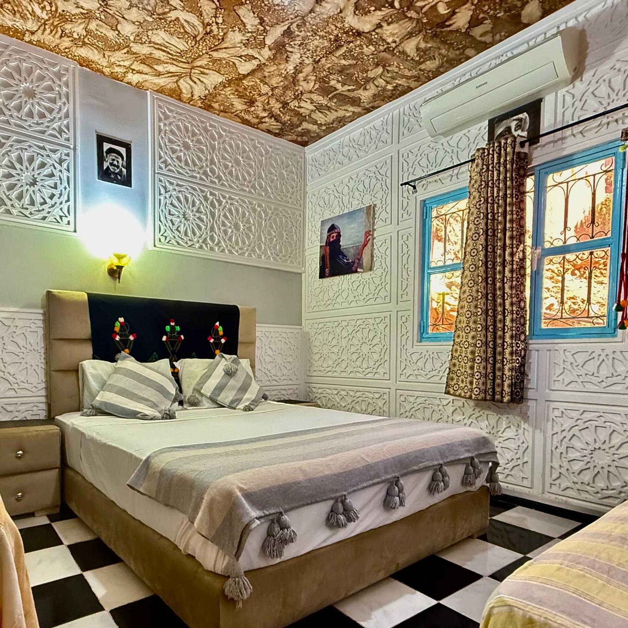 La Maison Traditionnelle Hotel Et Guesthouse Tafraout Ngoại thất bức ảnh